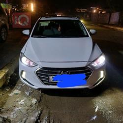 هیوندای ئەلەنترا